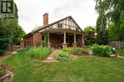 11 Algonquian Drive Chatham ON N7M 5Y2