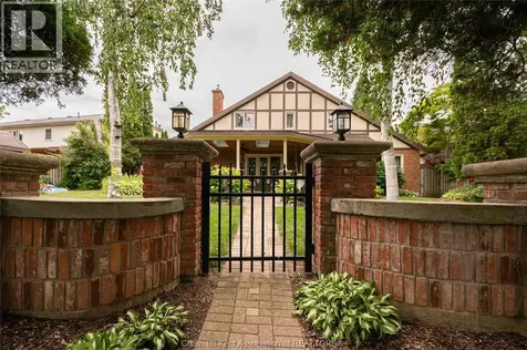 11 Algonquian Drive Chatham ON N7M 5Y2