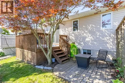 536 St Andrew Street Port Dover ON N0A 1N0