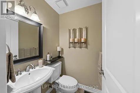 38 Glendenning Drive Ottawa ON K2H 7Y9