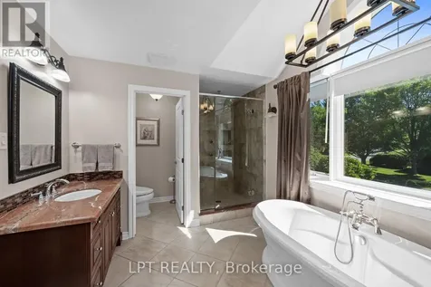38 Glendenning Drive Ottawa ON K2H 7Y9