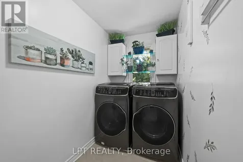 38 Glendenning Drive Ottawa ON K2H 7Y9