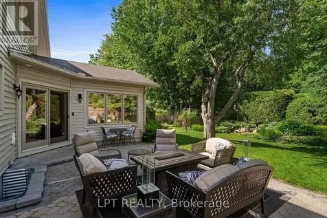 38 Glendenning Drive Ottawa ON K2H 7Y9