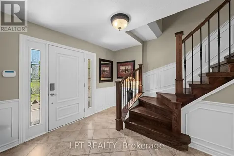 38 Glendenning Drive Ottawa ON K2H 7Y9