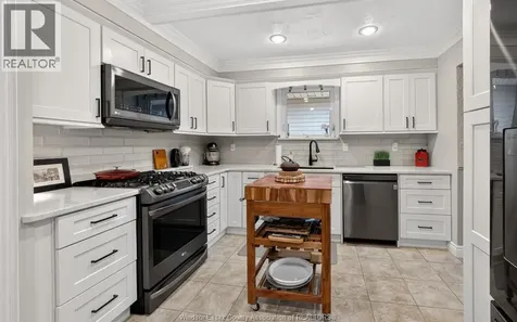 385 Centennial Tecumseh ON N8N 2P1