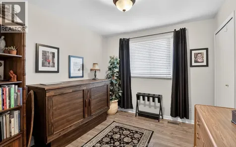 385 Centennial Tecumseh ON N8N 2P1