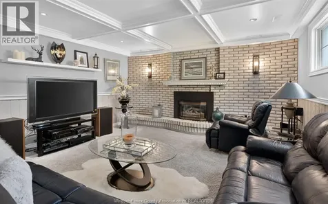 385 Centennial Tecumseh ON N8N 2P1