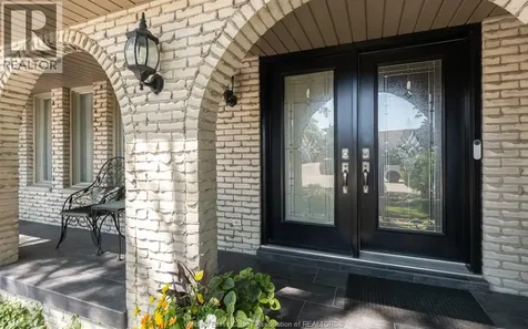 385 Centennial Tecumseh ON N8N 2P1