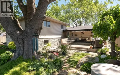 385 Centennial Tecumseh ON N8N 2P1