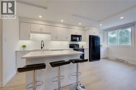 40 Tannery Street East Cambridge ON N3C 2B9