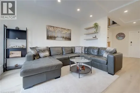 40 Tannery Street East Cambridge ON N3C 2B9