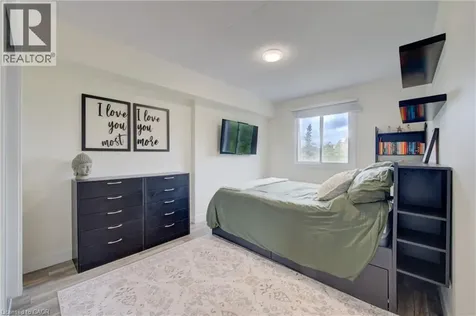 40 Tannery Street East Cambridge ON N3C 2B9