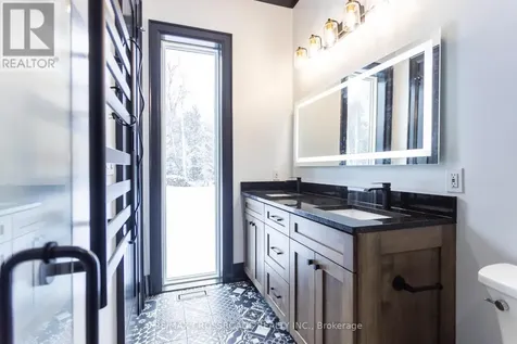 637 View Lake Road Scugog ON L0B 1K0