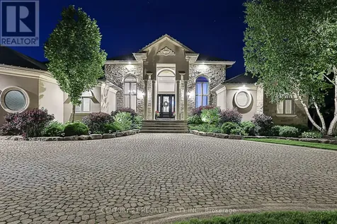 16 Lake Woods Drive Whitchurch-stouffville ON L4A 1P9