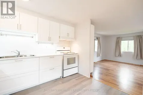 73 Pinehurst Estates Petawawa ON K8H 2H2