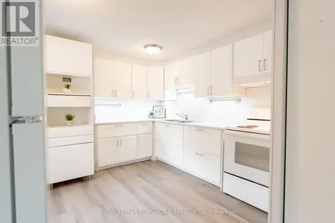 73 Pinehurst Estates Petawawa ON K8H 2H2