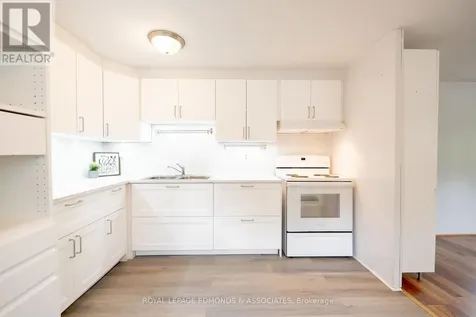 73 Pinehurst Estates Petawawa ON K8H 2H2