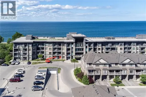 35 Southshore Crescent Hamilton ON L8E 0J2