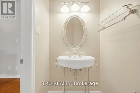 108 Villageview Private Ottawa ON K0A 1L0
