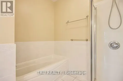 108 Villageview Private Ottawa ON K0A 1L0