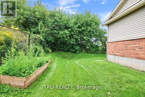 108 Villageview Private Ottawa ON K0A 1L0