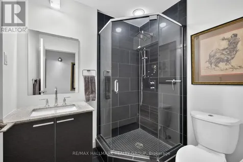 353 Mcleod Street Ottawa ON K2P 1A2
