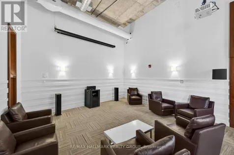 353 Mcleod Street Ottawa ON K2P 1A2