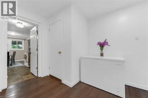 86 Golden Orchard Drive Hamilton ON L9C 6J5