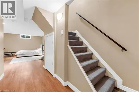 86 Golden Orchard Drive Hamilton ON L9C 6J5