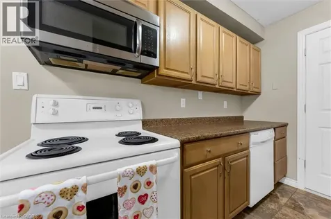 86 Golden Orchard Drive Hamilton ON L9C 6J5