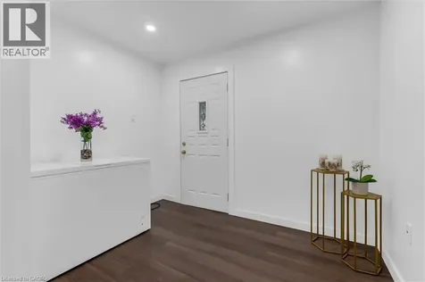 86 Golden Orchard Drive Hamilton ON L9C 6J5