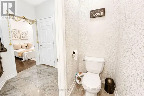 193 Bonnieglen Farm Boulevard Caledon ON L7C 4C1