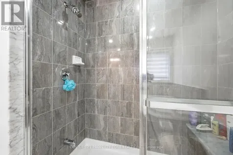 193 Bonnieglen Farm Boulevard Caledon ON L7C 4C1