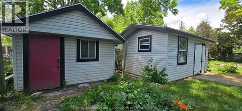 17 Taylor Avenue Chatham ON N7L 2T4