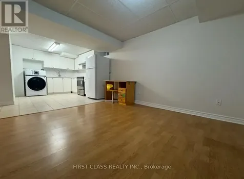 132 Peninsula Crescent Richmond Hill (rouge Woods) ON L4S 1X9