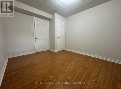 132 Peninsula Crescent Richmond Hill (rouge Woods) ON L4S 1X9