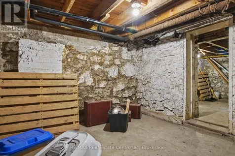 174 Neeve Street Guelph (st. Patrick's Ward) ON N1E 5S4