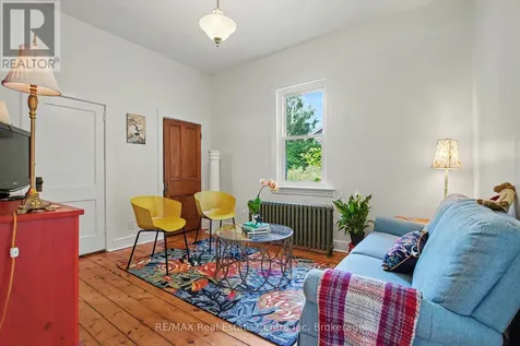 174 Neeve Street Guelph (st. Patrick's Ward) ON N1E 5S4