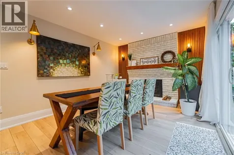 2393 Arnold Crescent Burlington ON L7P 4J2