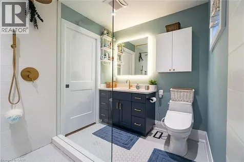 2393 Arnold Crescent Burlington ON L7P 4J2