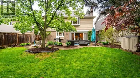 2393 Arnold Crescent Burlington ON L7P 4J2