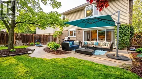 2393 Arnold Crescent Burlington ON L7P 4J2