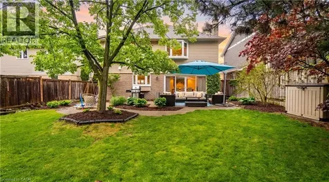 2393 Arnold Crescent Burlington ON L7P 4J2