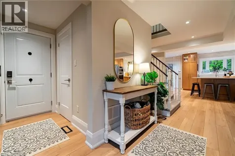 2393 Arnold Crescent Burlington ON L7P 4J2