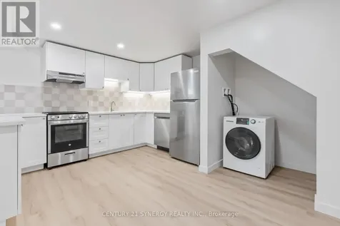 93C Tarquin Crescent Ottawa ON K2H 8J7