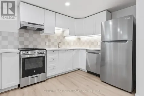 93C Tarquin Crescent Ottawa ON K2H 8J7