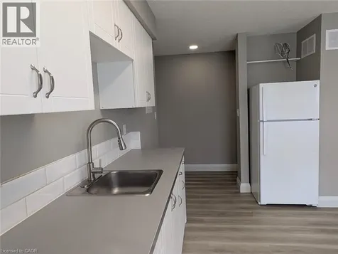 135 Wellington Street North Kitchener ON N2H 5J9