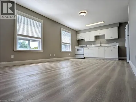135 Wellington Street North Kitchener ON N2H 5J9