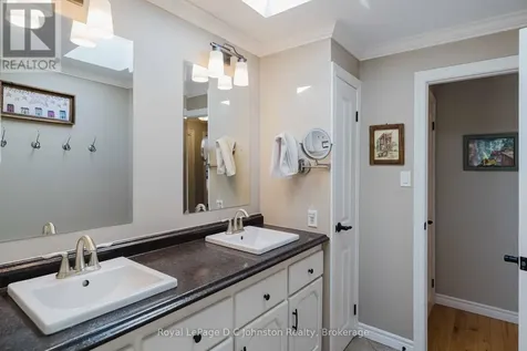 126 5th Avenue East Owen Sound ON N4K 6C7