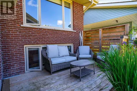 126 5th Avenue East Owen Sound ON N4K 6C7